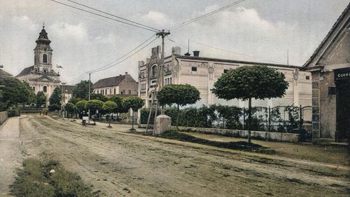 urania mozi kicsi